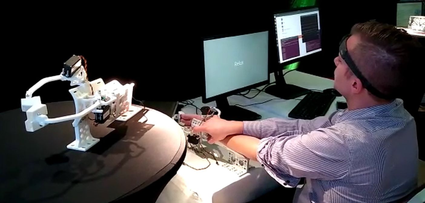 Essex researchers develop robotic exoskeleton for stroke patients