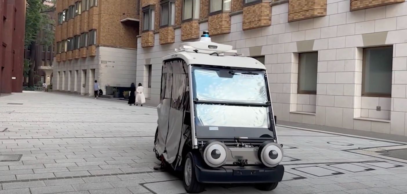 Robot Vehicles Fitting autonomous vehicles with eyes improves pedestrian behaviour ...