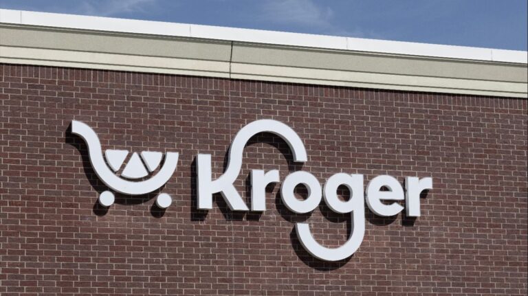 Ocado and Kroger close three US CFCs